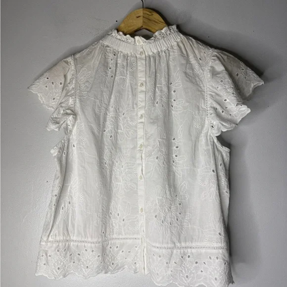 Jennifer & Grace White Eyelet Ruffle Short Sleeve Cotton Top Medium - Picture 8 of 8